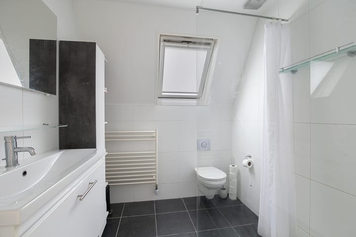 Foto 16 van Parallelweg 66