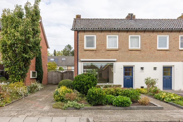 Foto 4 van de Akker 33