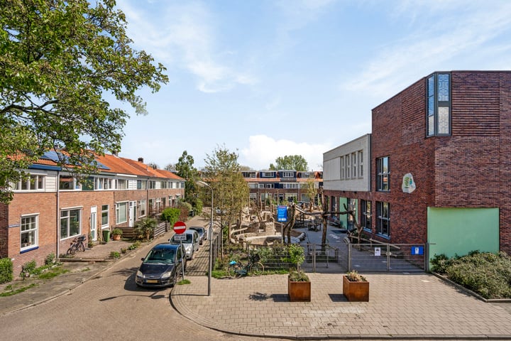 View photo 35 of Jonge Arnoldusstraat 48