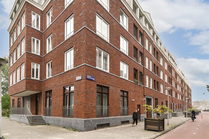 Bekijk foto 19 van Cornelis Vermuydenstraat 110