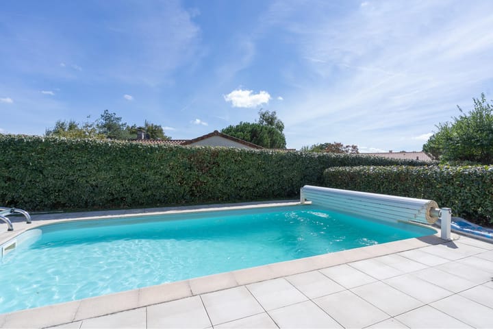 Foto 13 van Le Bourg est 11