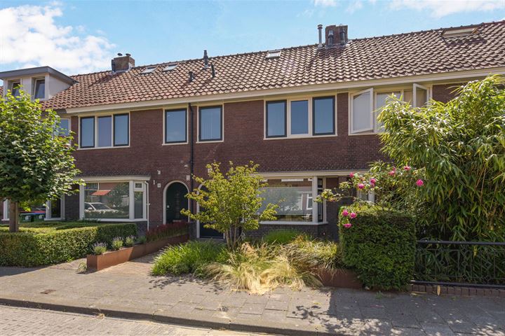 Bekijk foto van Vermeerstraat 11