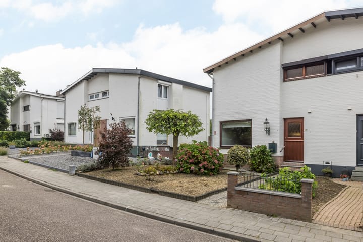 Foto 32 van Houbiersstraat 4