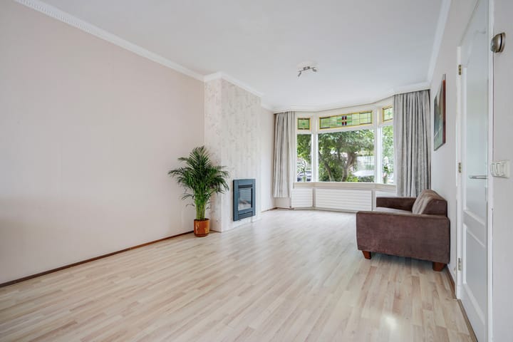 Foto 9 van Van Zuylen van Nijeveltstraat 212