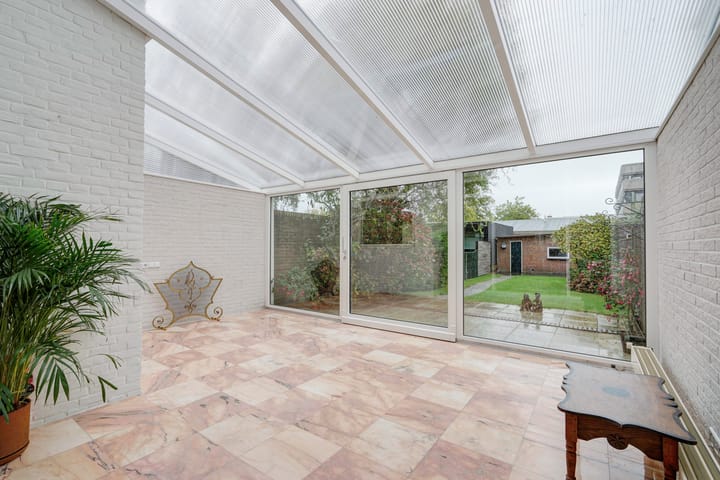 Foto 21 van Van Zuylen van Nijeveltstraat 212