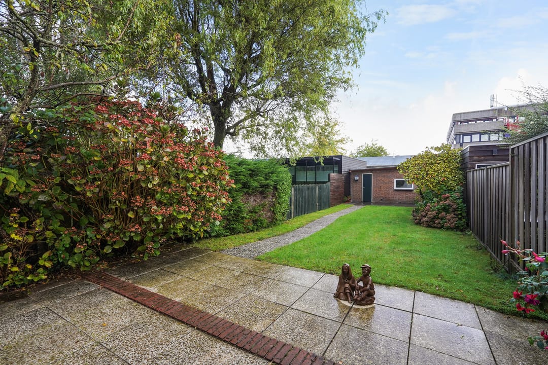 Foto 23 van Van Zuylen van Nijeveltstraat 212