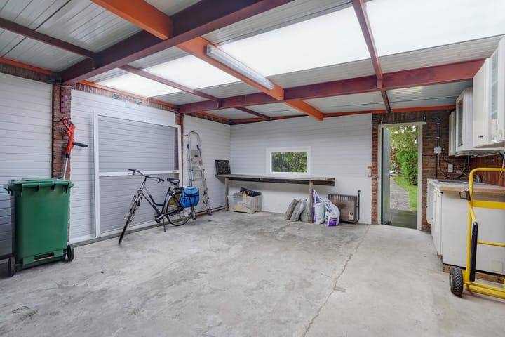 Foto 26 van Van Zuylen van Nijeveltstraat 212