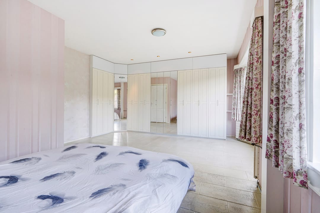 Foto 38 van Van Zuylen van Nijeveltstraat 212