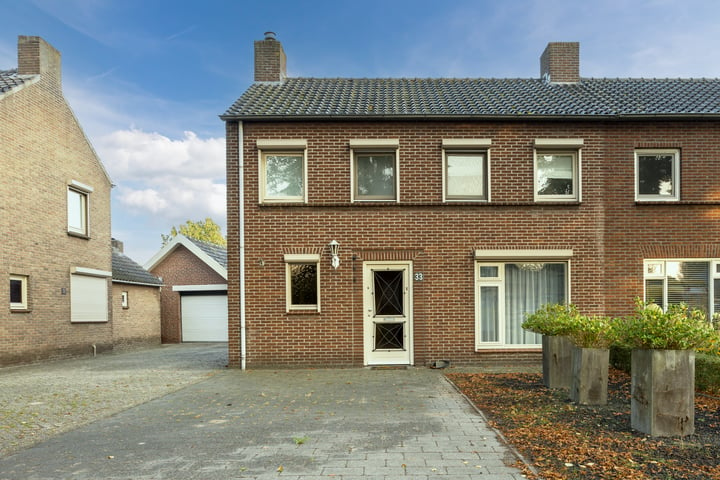 Bekijk foto 3 van Lindenlaan 33