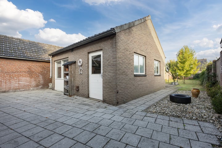 Bekijk foto 38 van Lindenlaan 33