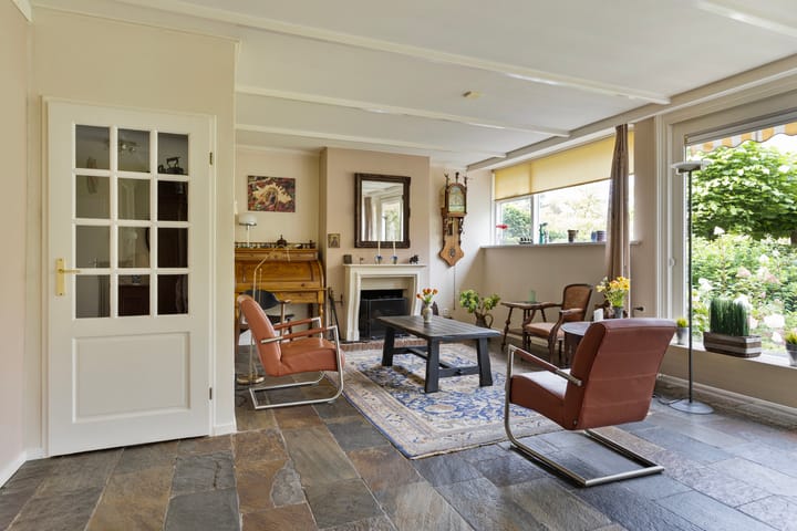 Foto 11 van Meidoornlaan 16