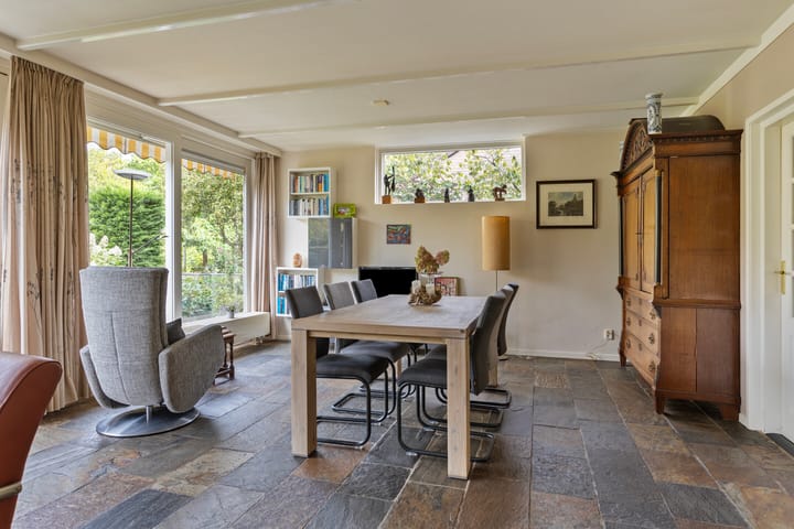 Foto 16 van Meidoornlaan 16