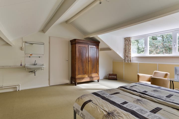 Foto 35 van Meidoornlaan 16