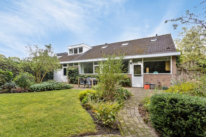 Foto 46 van Meidoornlaan 16