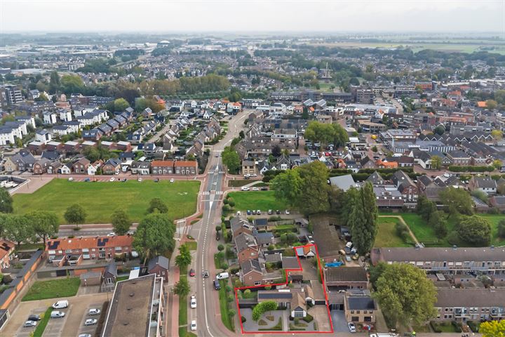 Bekijk foto 47 van Rembrandtlaan 68