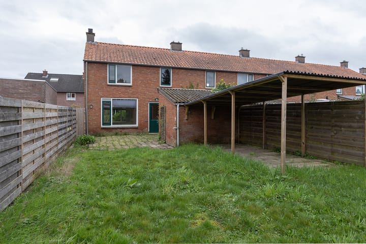 Foto 21 van Moeshof 41