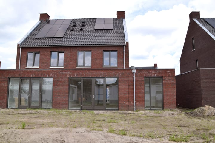 Foto 39 van De Oversteek 30