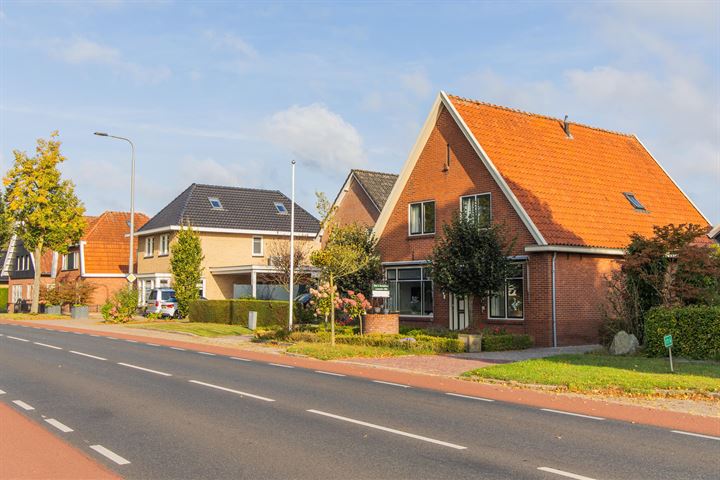 View photo 50 of Denekamperstraat 43