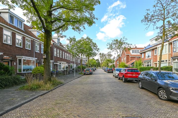 Bekijk foto 44 van Roerdompstraat 28