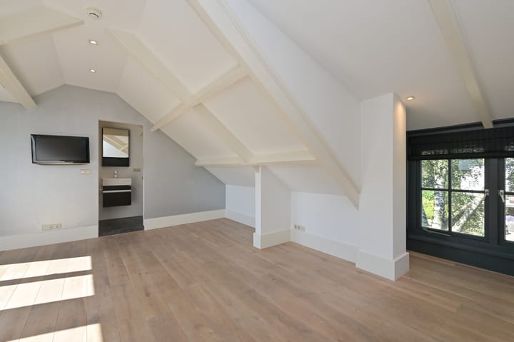 Foto 30 van Waalsdorperlaan 43