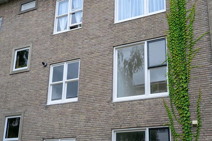 View photo 36 of Frederik van Eedenstraat 6-B