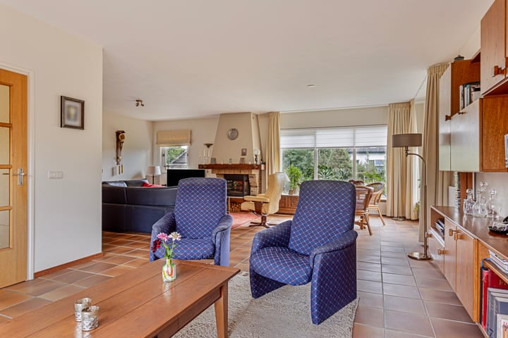 Foto 13 van Leliestraat 24