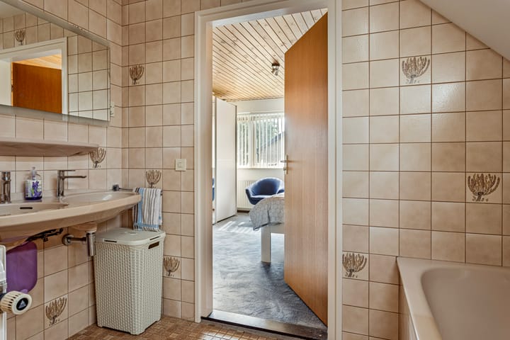 Foto 39 van Leliestraat 24