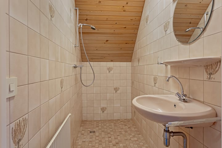 Foto 38 van Leliestraat 24