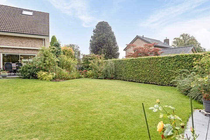 Foto 59 van Leliestraat 24