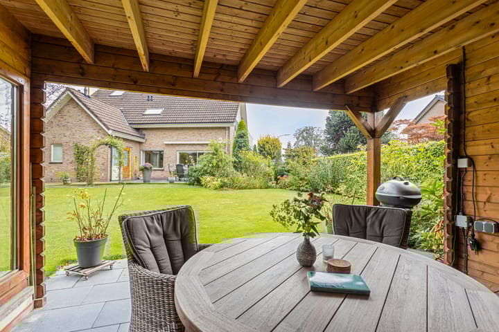 Foto 72 van Leliestraat 24