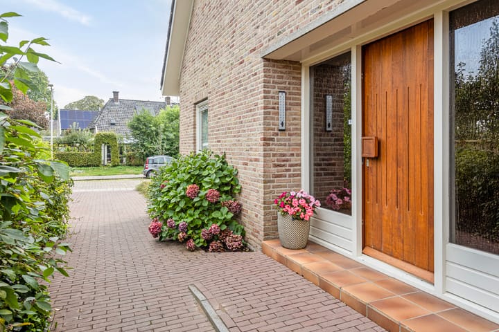 Foto 81 van Leliestraat 24