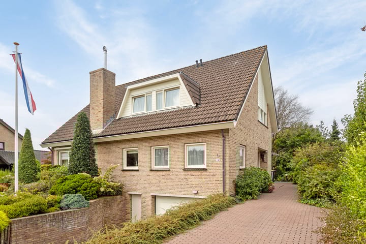 Foto 84 van Leliestraat 24