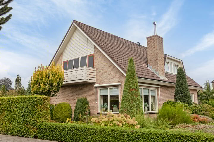 Foto 86 van Leliestraat 24