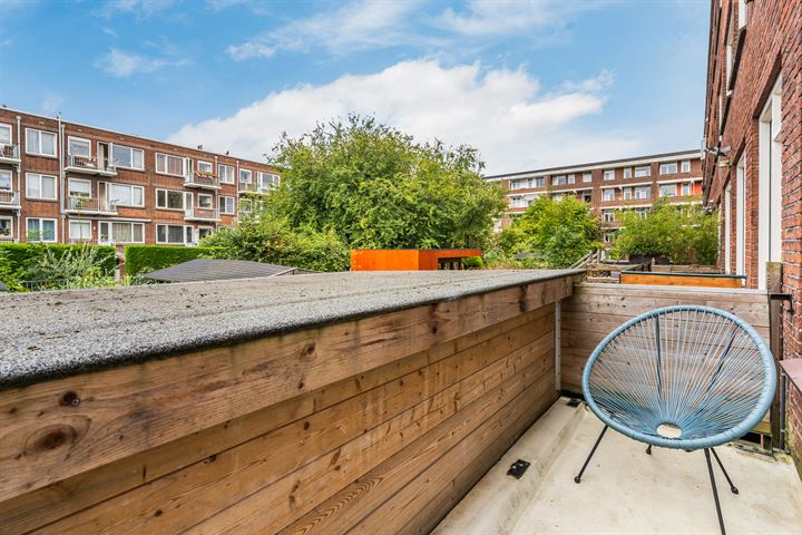 Bekijk foto 18 van Cleyburchstraat 61-A