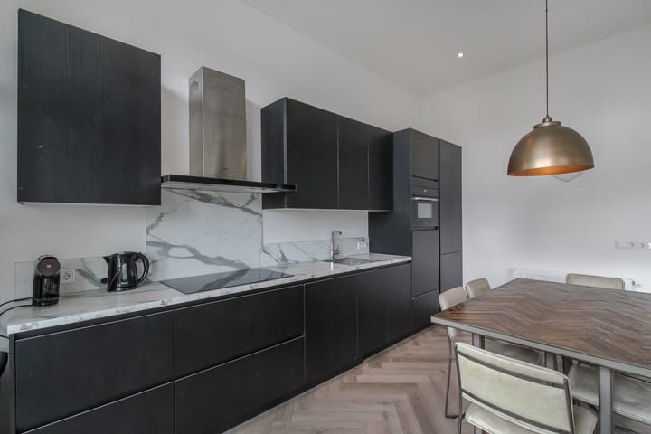 Foto 10 van Loverensestraat 11-D11