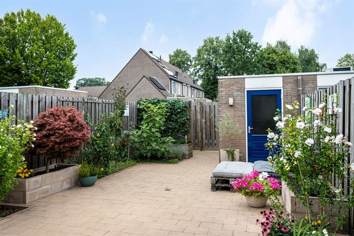 View photo 21 of Ambachtsweg 37