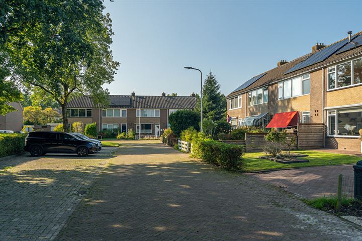 Bekijk foto 7 van Leeuwerikstraat 28