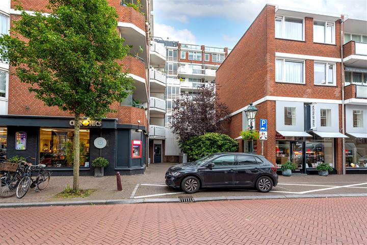 View photo of Frederikstraat 695