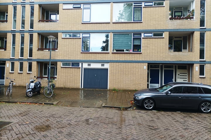 Bekijk foto 10 van Rossinistraat 24