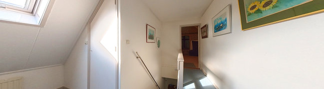 View 360° photo of Overloop of Grachtweg 5-A