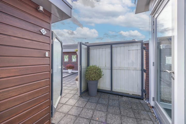 Foto 12 van Stenenstraatje 12