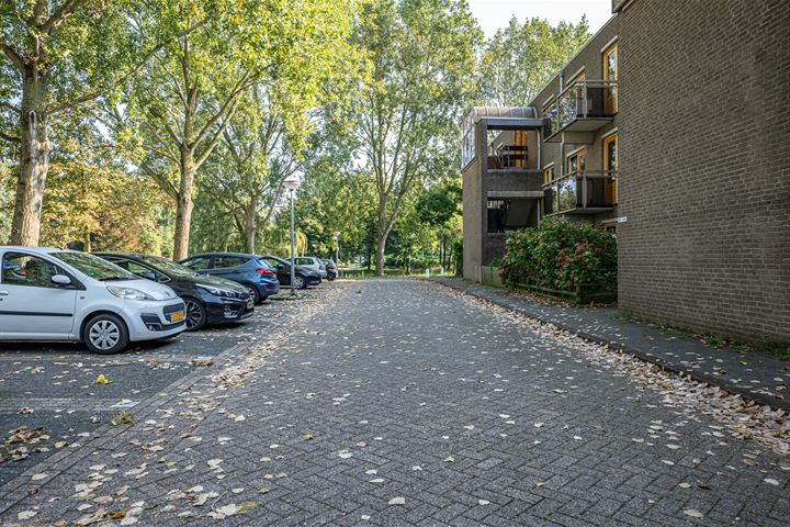 View photo 1 of Berlijnstraat 86