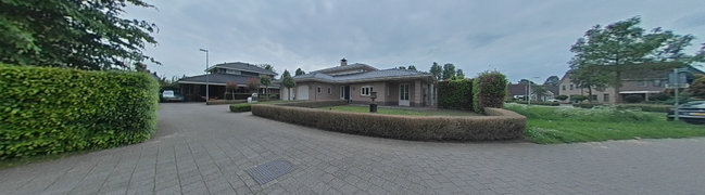 View 360° photo of voortuin of Tusculum 4