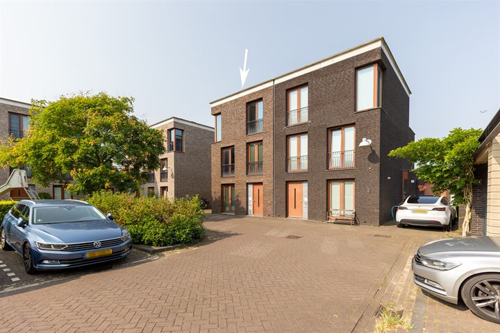 Bekijk foto 4 van Loes van Marlestraat 51