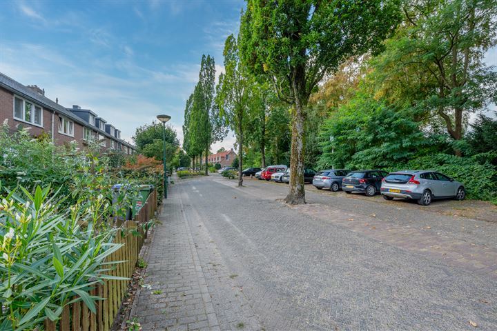 Bekijk foto 48 van Jasmijnstraat 70