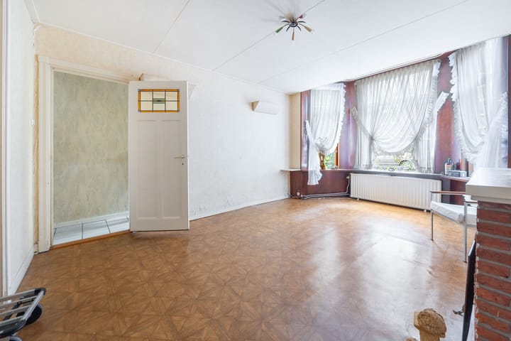 Foto 9 van Verhagen Metmanstraat 9