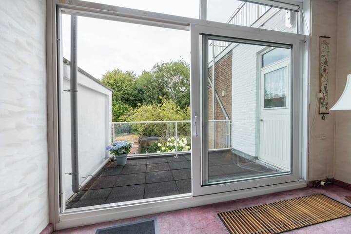 Foto 30 van Verhagen Metmanstraat 9