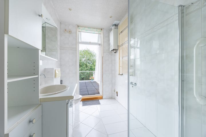 Foto 42 van Verhagen Metmanstraat 9