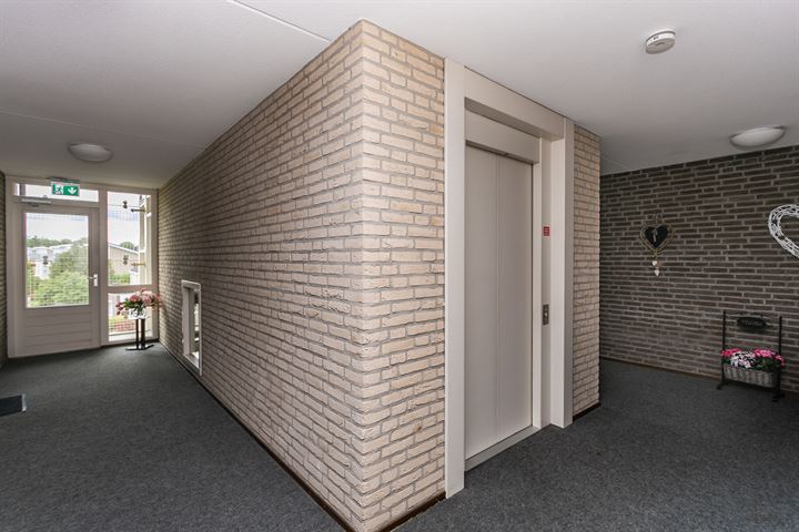 Bekijk foto 5 van Thalesstraat 41