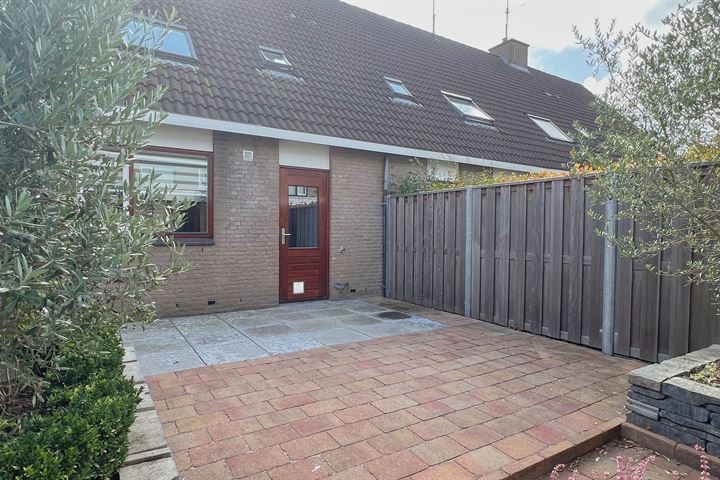 Bekijk foto 38 van Beethovenlaan 71